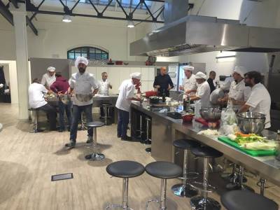 b2ap3_thumbnail_fkitchen2.jpg